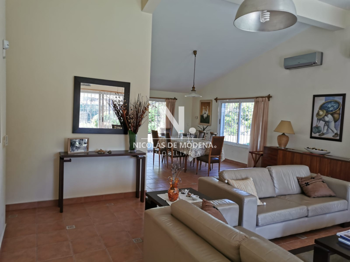 Casa en Alquiler · Foto 4