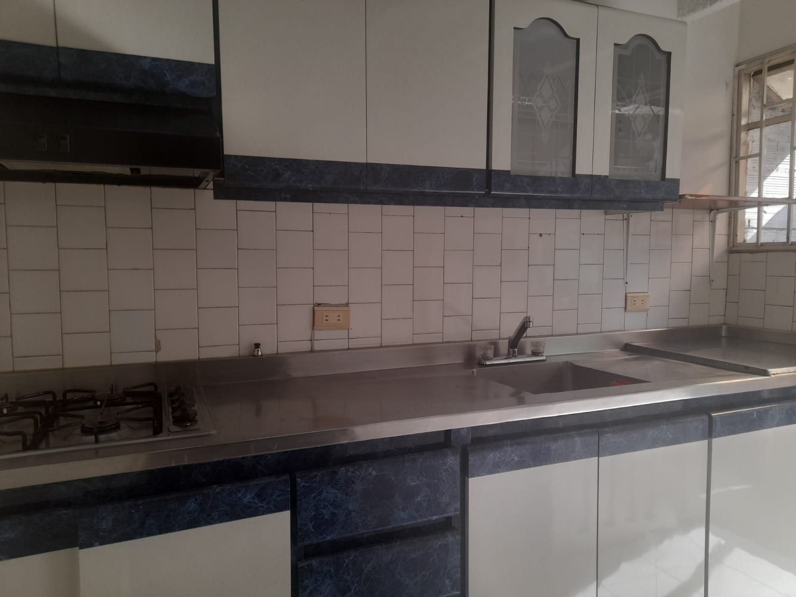 Casa en venta en El Jazmin, Bogotá · foto 3 de 18