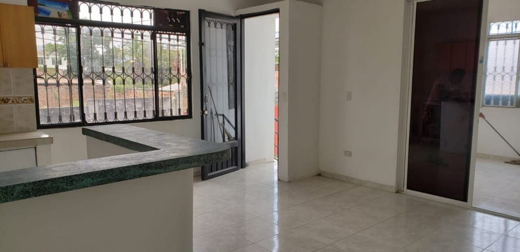 Casa de 8 alcobas en venta en Girardot, Girardot, 274 m² · foto 13 de 24