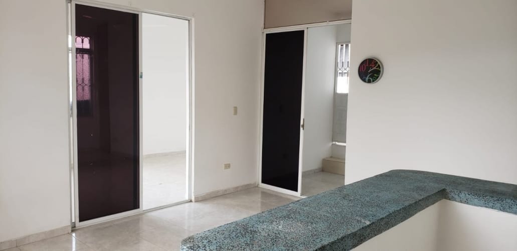 Casa de 8 alcobas en venta en Girardot, Girardot, 274 m² · foto 17 de 24