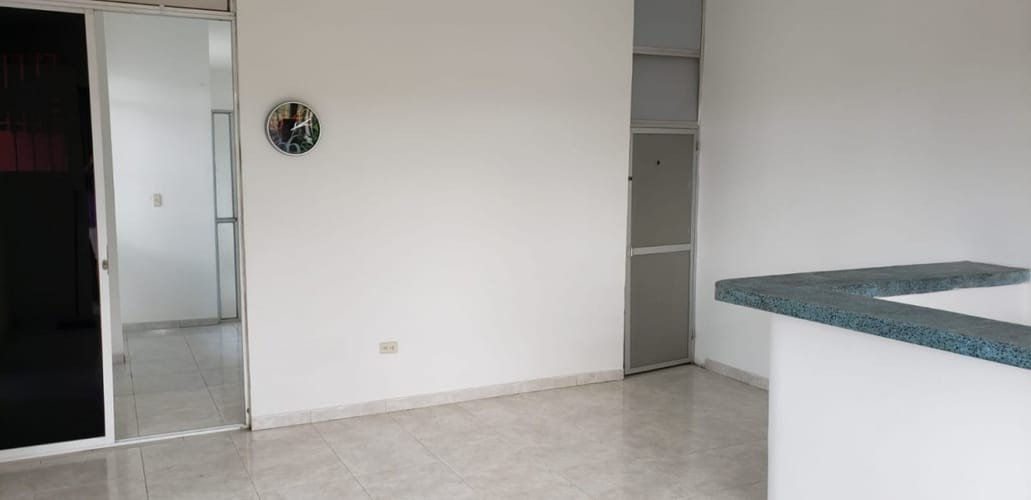 Casa de 8 alcobas en venta en Girardot, Girardot, 274 m² · foto 18 de 24