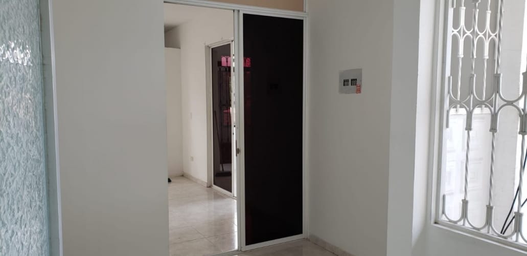 Casa de 8 alcobas en venta en Girardot, Girardot, 274 m² · foto 19 de 24