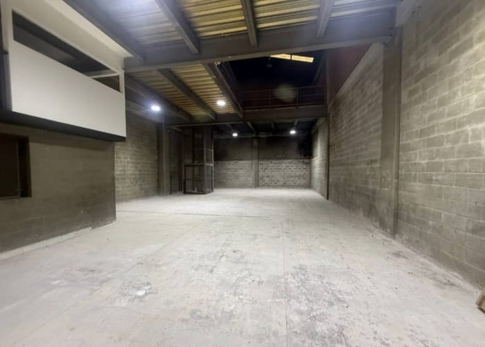 Bodega en arriendo en La Aldea, La Estrella, 530 m² · foto 5 de 10