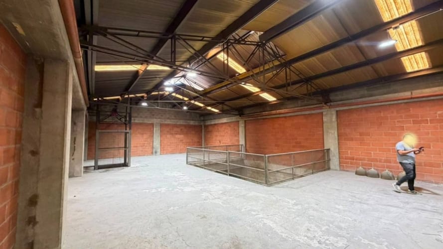 Bodega en arriendo en La Aldea, La Estrella, 530 m² · foto 6 de 10