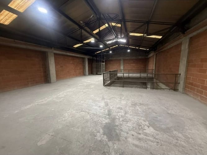 Bodega en arriendo en La Aldea, La Estrella, 530 m² · foto 8 de 10
