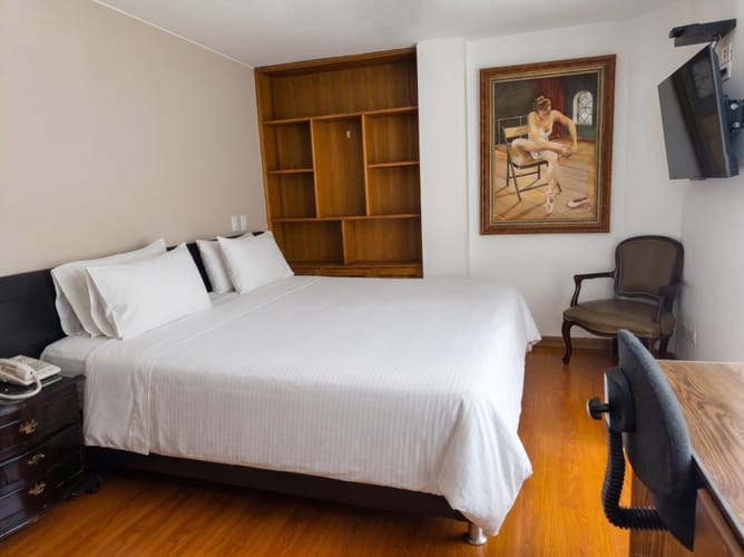 Apartamento de 2 alcobas en venta en La Carolina, Bogotá, 72 m² · foto 11 de 16
