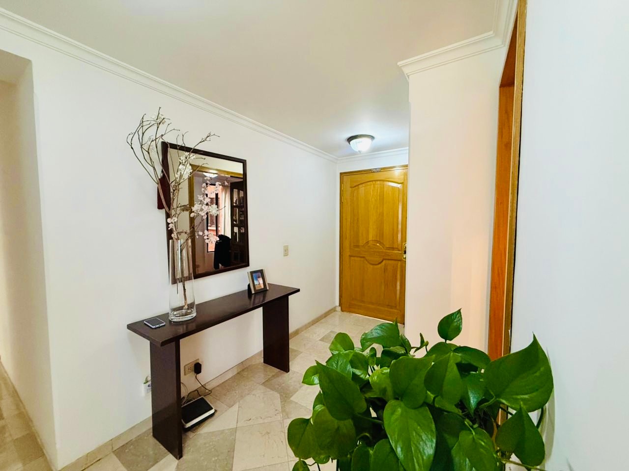 Apartamento en venta en Santa Paula, Bogotá · foto 2 de 16