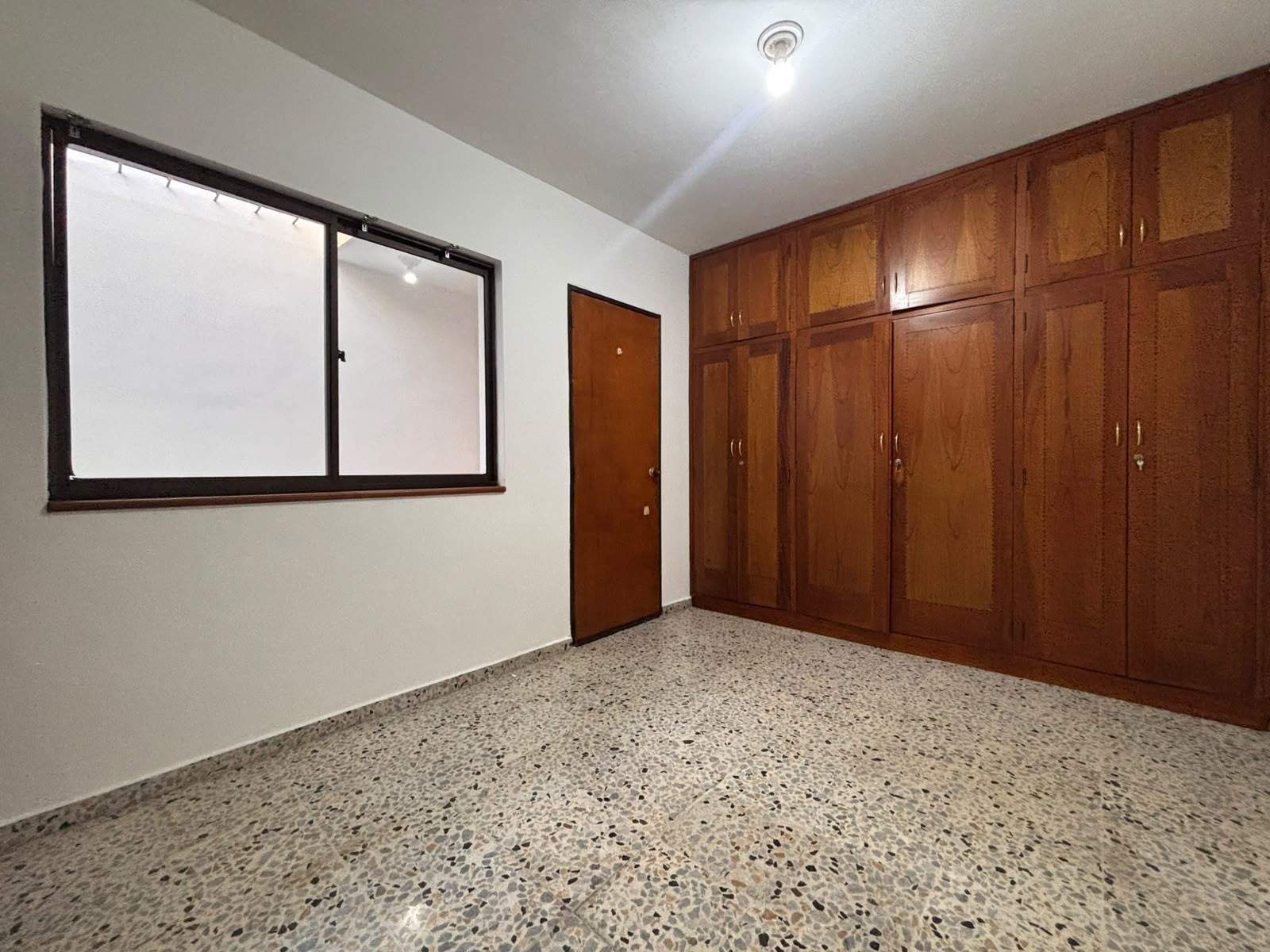 Casa en arriendo en Zona Centro, Envigado · foto 7 de 24