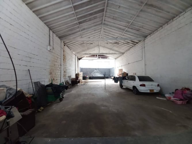 Bodega en venta en Vía Las Palmas, Medellín, 530 m² · foto 2 de 11