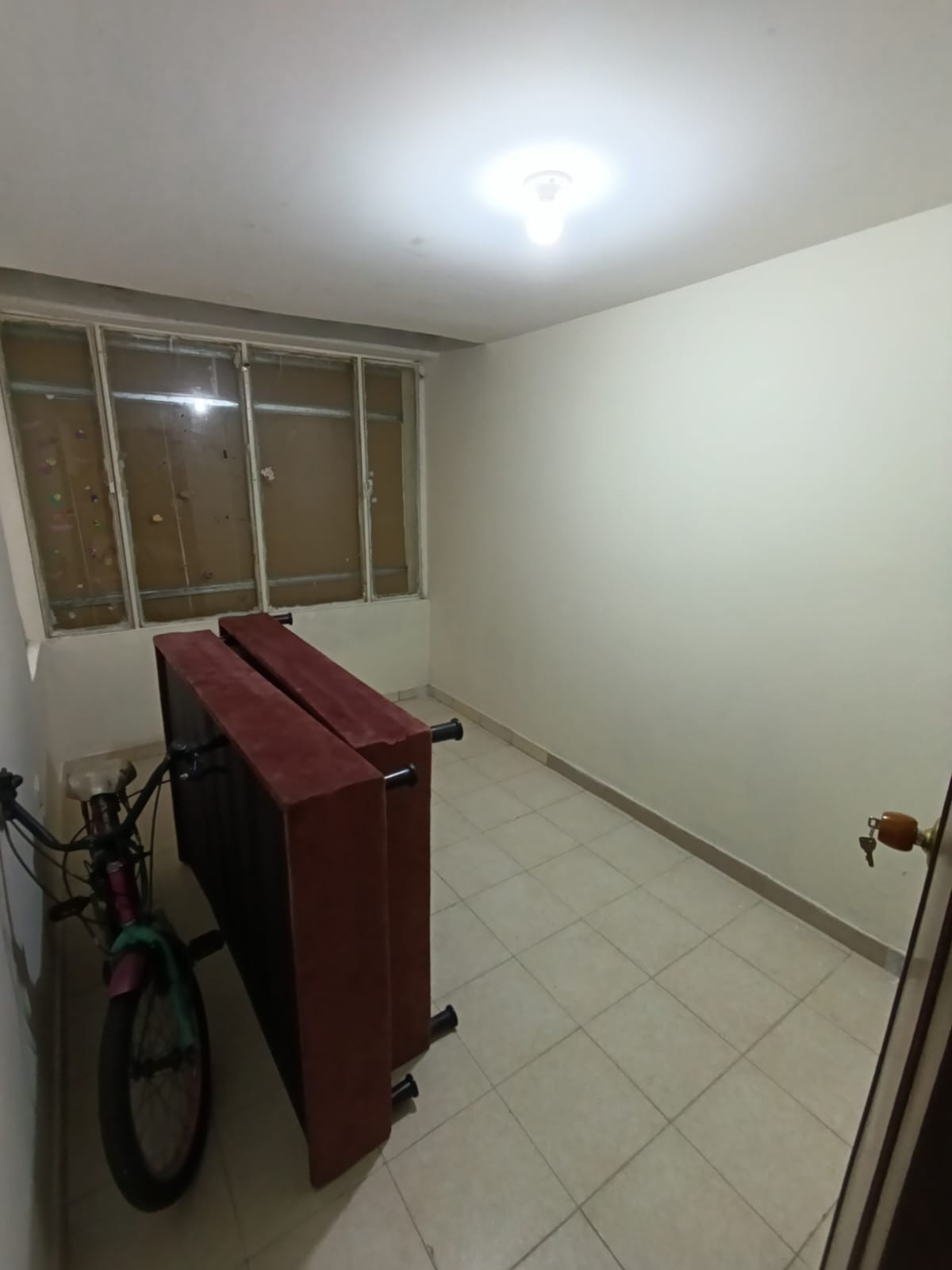 Casa en venta en Engativá, Bogotá · foto 3 de 24