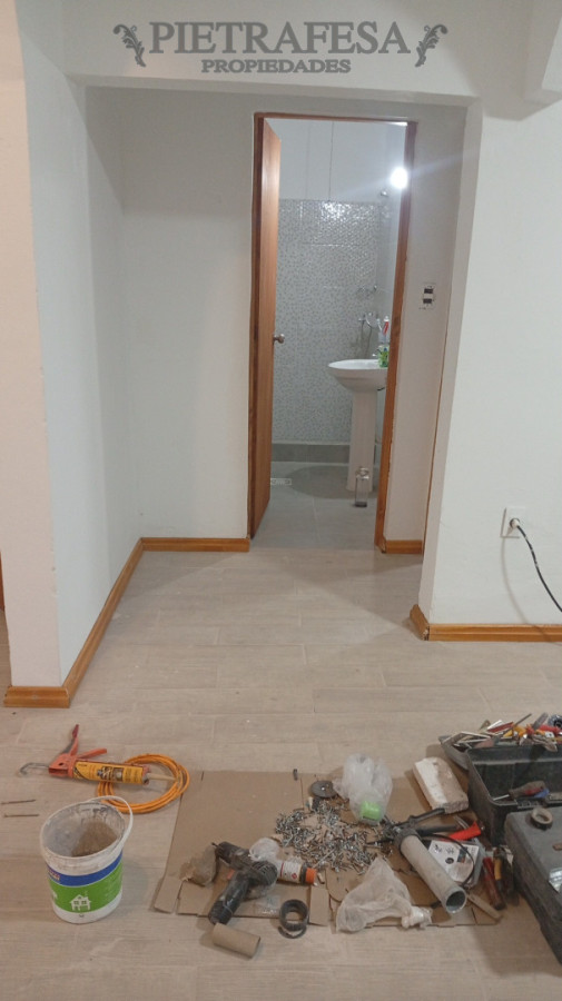 Casa en alquiler, 2 dormitorios, 1 baño, patio, cochera. La Teja. · Foto 11