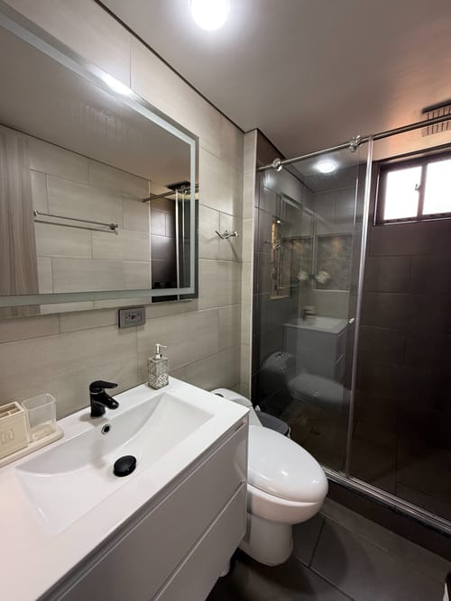 Casa en venta en Centro Comercial Santafé, Bogotá · foto 11 de 13
