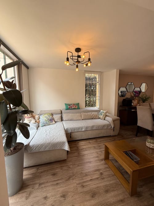 Casa en venta en Centro Comercial Santafé, Bogotá · foto 2 de 13