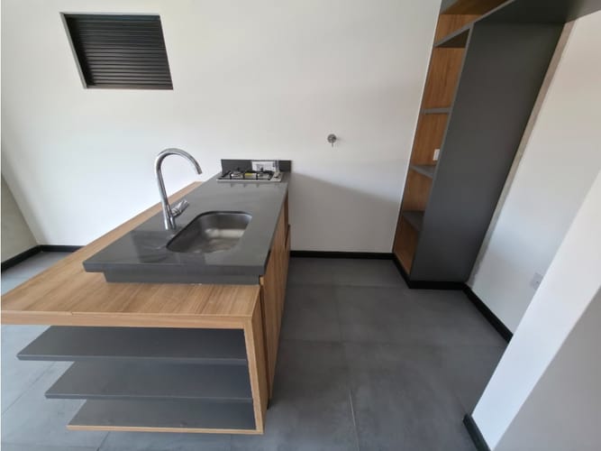 Apartaestudio en venta en Bombona No.1, Bello, 46 m² · foto 4 de 16