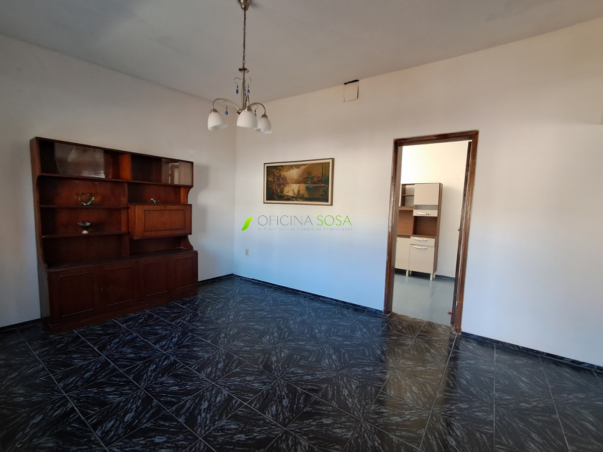 Oficina Sosa - Basilio Araujo esquina Francisco Pla casa de 2 dormitorios con estufa a leña, patio y parrillero, sin gastos comunes · Foto 6