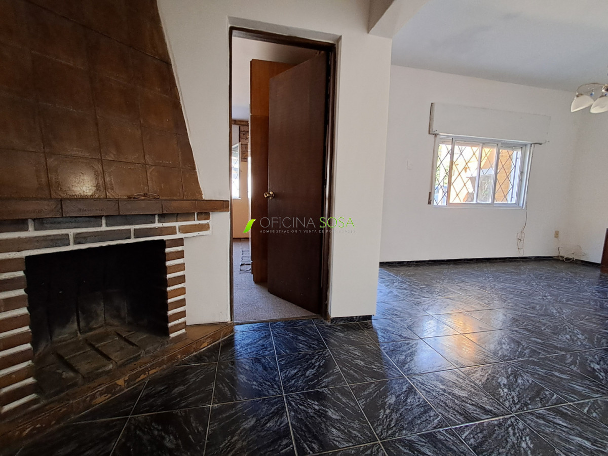 Oficina Sosa - Basilio Araujo esquina Francisco Pla casa de 2 dormitorios con estufa a leña, patio y parrillero, sin gastos comunes · Foto 8