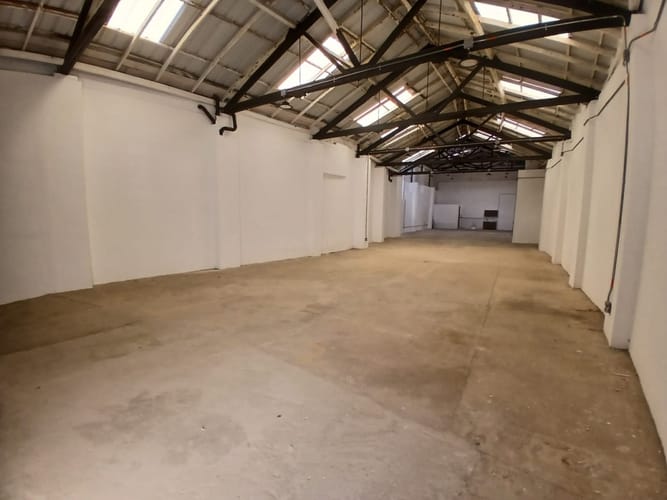 Local en arriendo en Caicedo, Medellín, 300 m² · foto 4 de 7