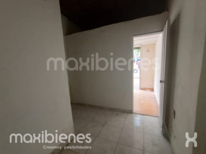 Local en arriendo en Belén Rosales, Medellín, 25 m² · foto 2 de 4