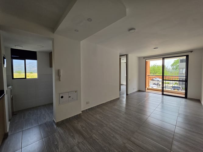 Apartamento de 2 alcobas en venta en Parque Natura, Jamundí, 57 m² · foto 2 de 18