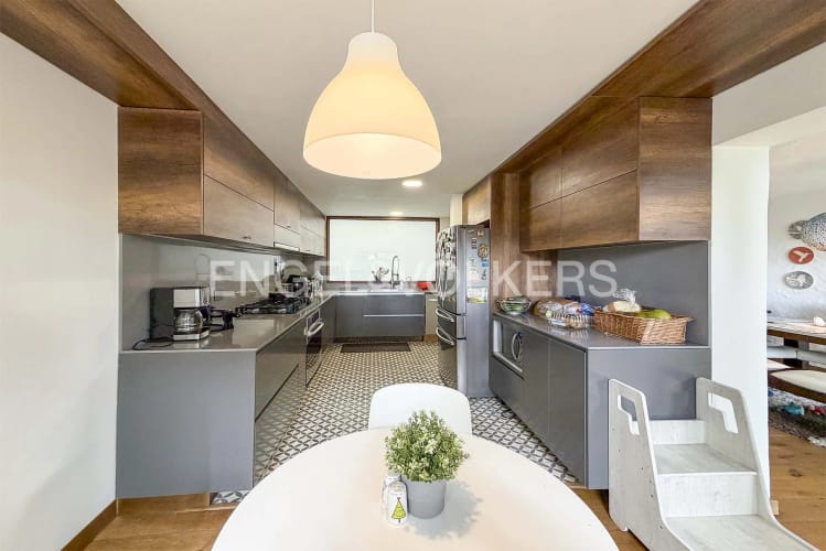Casa de 3 alcobas en venta en Cerros De Niza, Bogotá, 456 m² · foto 8 de 20