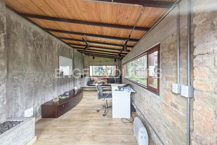 Casa de 3 alcobas en venta en Cerros De Niza, Bogotá, 456 m² · foto 5 de 20