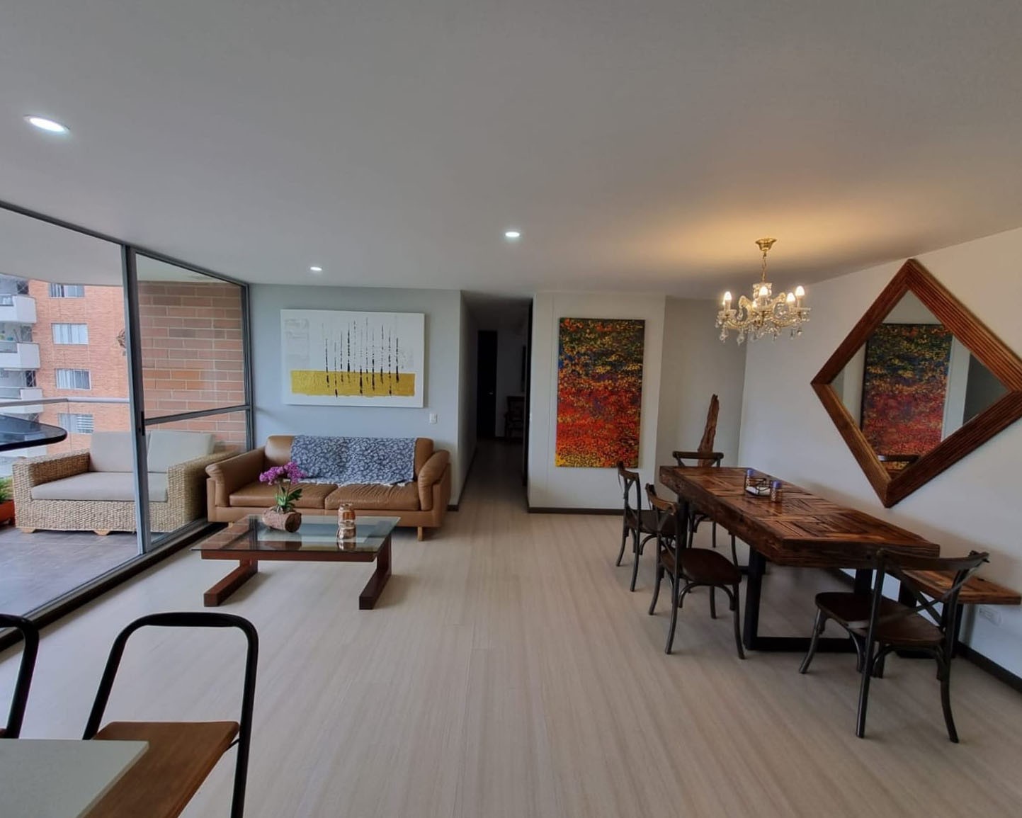 Apartamento en venta en Loma Del Esmeraldal, Envigado · foto 2 de 13