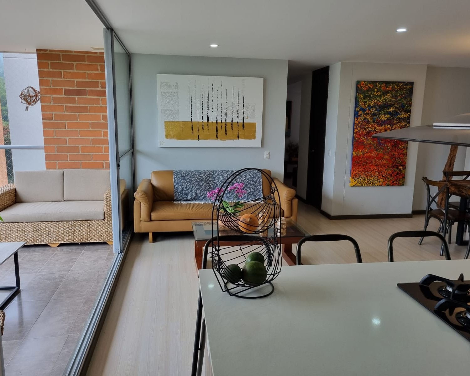 Apartamento en venta en Loma Del Esmeraldal, Envigado · foto 3 de 13