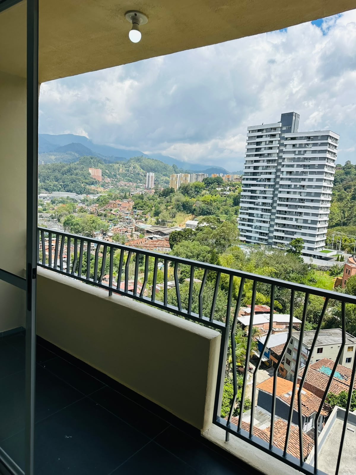Apartamento en venta en La Aldea, La Estrella · foto 2 de 11