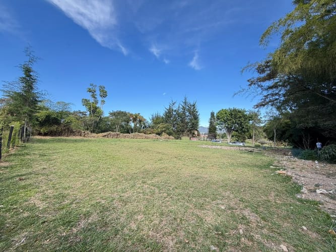 Lote en venta en El Tambo, La Ceja, 2500 m² · foto 3 de 13