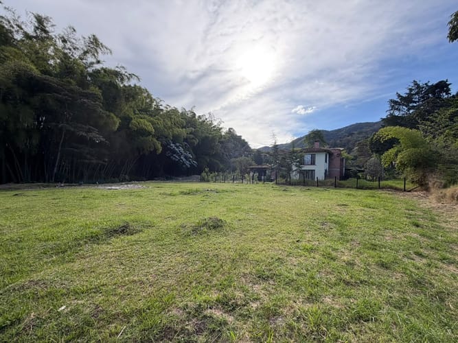 Lote en venta en El Tambo, La Ceja, 2500 m² · foto 4 de 13