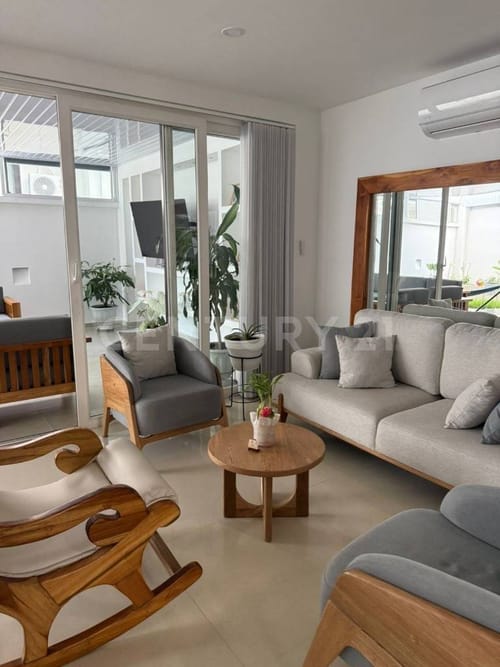 Casa de 4 alcobas en venta en Ub Montearroyo, Villavicencio, 270 m² · foto 3 de 15