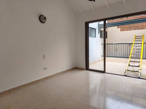 Apartamento de 3 alcobas en arriendo en Villagrande, Itagüí, 330 m² · foto 9 de 24