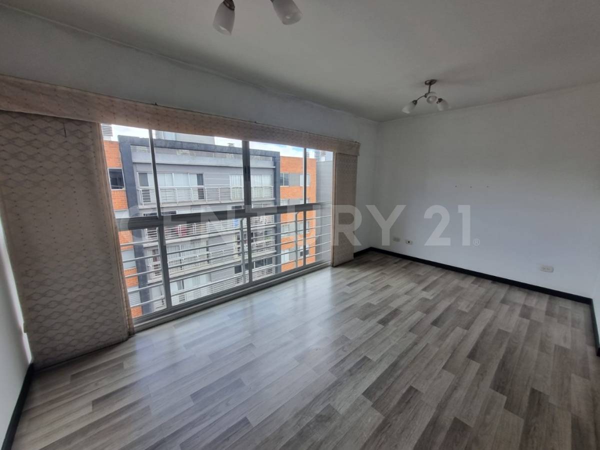 Apartamento en venta en Castilla, Bogotá · foto 2 de 24