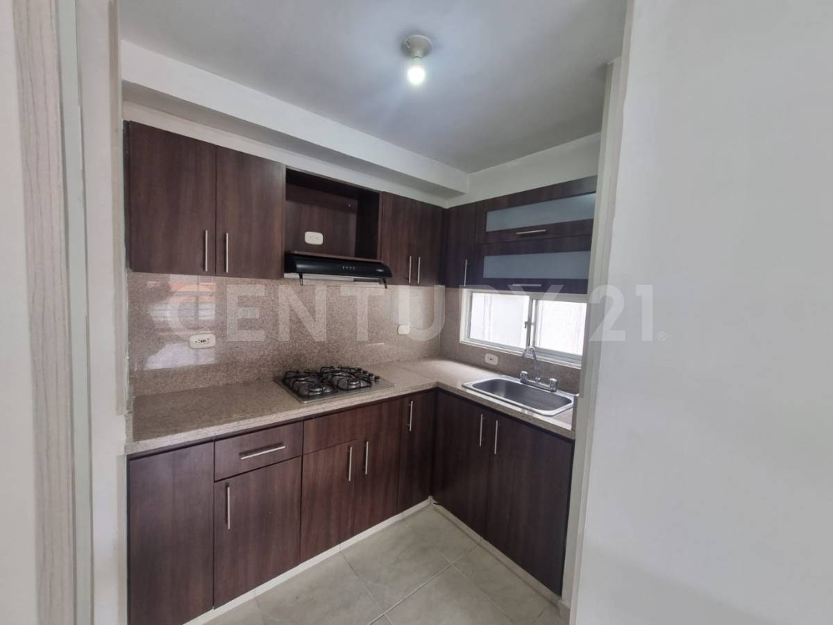 Apartamento en venta en Castilla, Bogotá · foto 5 de 24