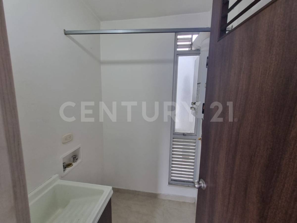 Apartamento en venta en Castilla, Bogotá · foto 9 de 24