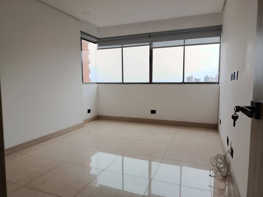 Apartamento en arriendo en La Tomatera, Medellín · foto 12 de 24