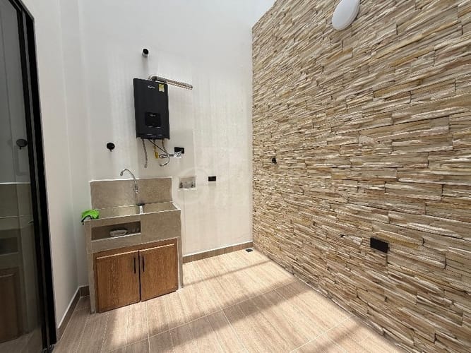Casa de 3 alcobas en venta en La Ceja, 115 m² · foto 5 de 15