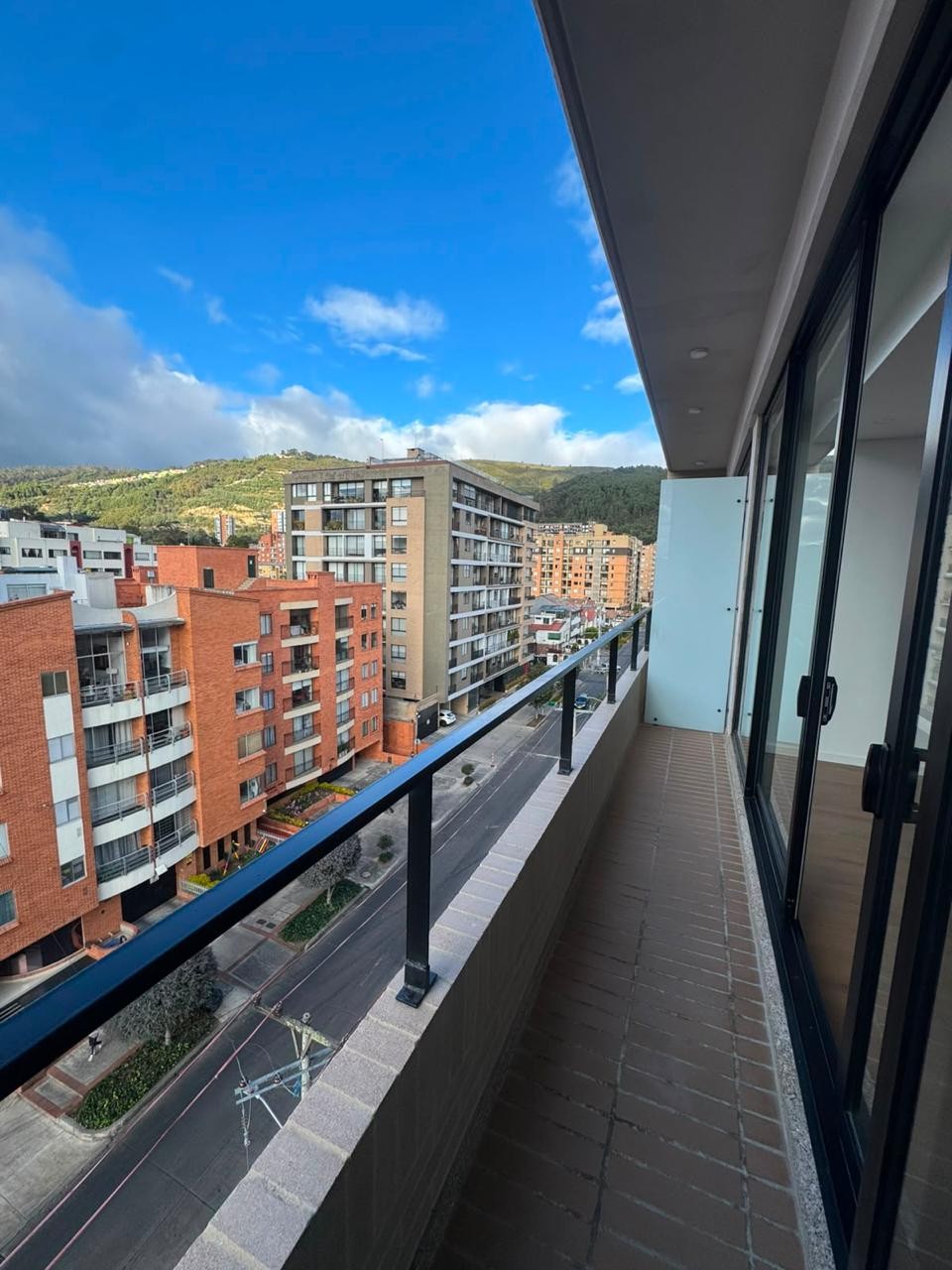 Apartamento de 3 habitaciones en arriendo en Cedritos, Bogotá — imagen 1 de 11