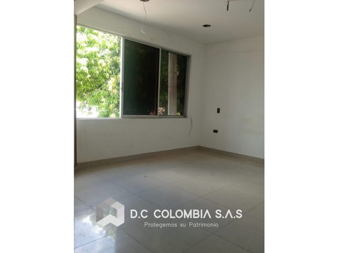 Casa de 7 alcobas en venta en Portachuelo, Girardot, 156 m² · foto 11 de 11