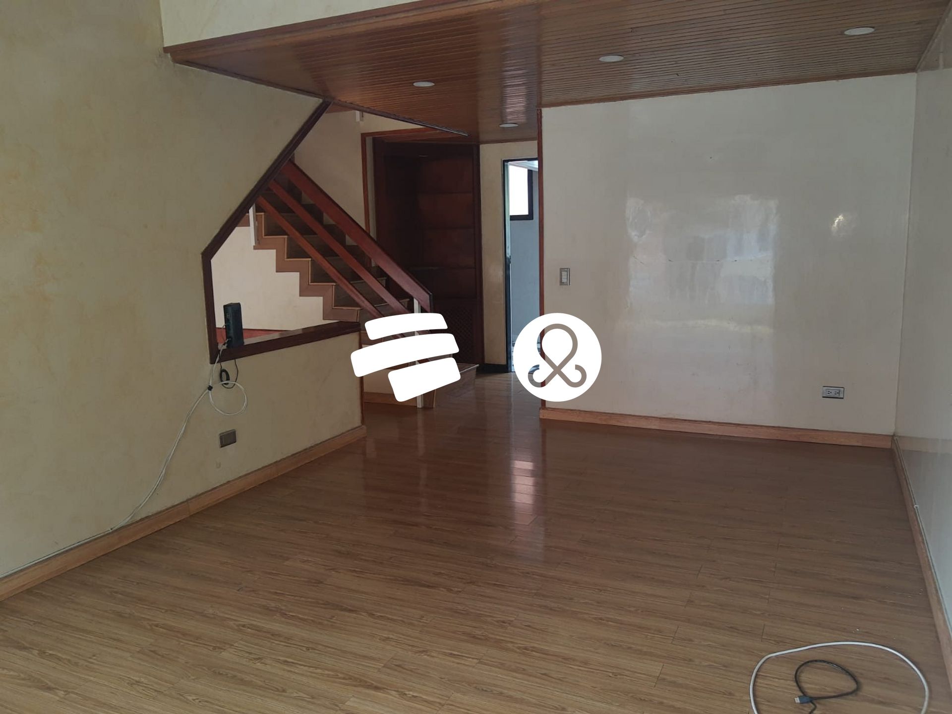 Casa en venta en Lagos De Torca, Bogotá · foto 2 de 19