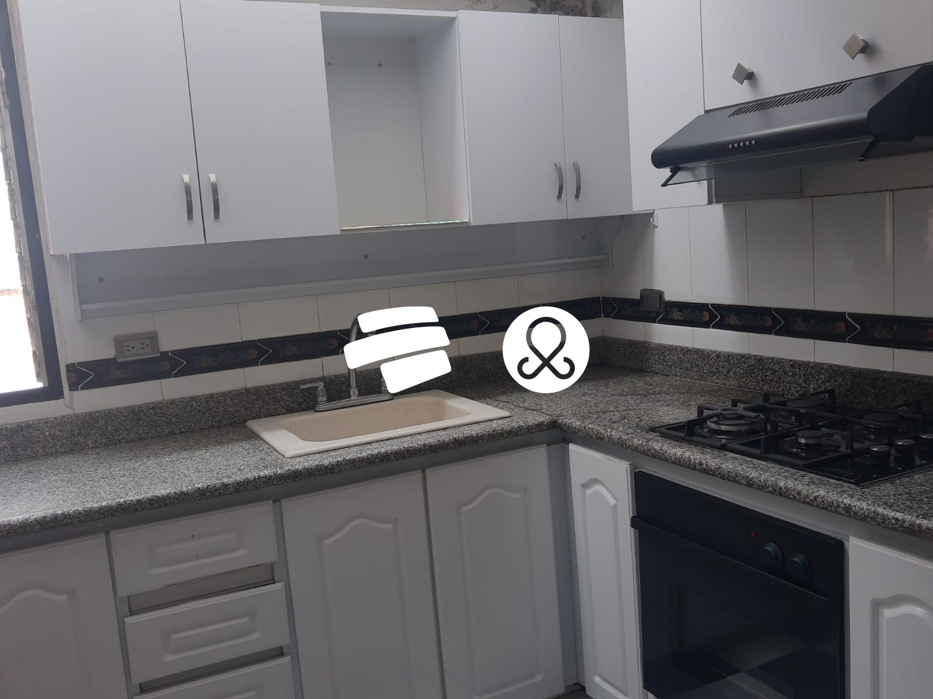 Casa en venta en Lagos De Torca, Bogotá · foto 3 de 19