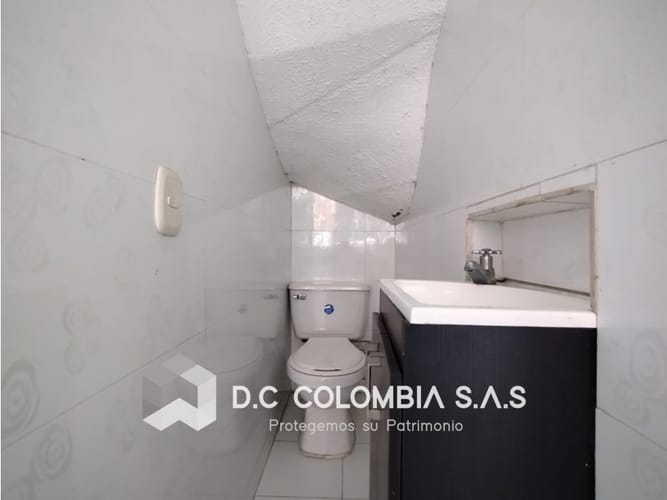 Apartamento de 3 alcobas en venta en Hacienda Los Alcaparros Ii, Madrid, 66 m² · foto 7 de 7