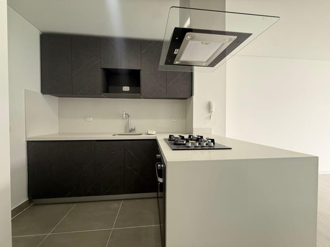 Apartamento de 2 alcobas en venta en La Salle, Bogotá, 63 m² · foto 4 de 14