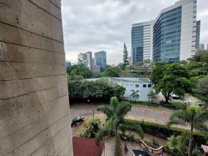 Local en arriendo en El Poblado, Medellín, 35 m² · foto 4 de 9