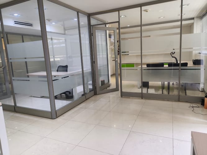 Oficina en arriendo en Centenario, Cali, 204 m² · foto 4 de 19