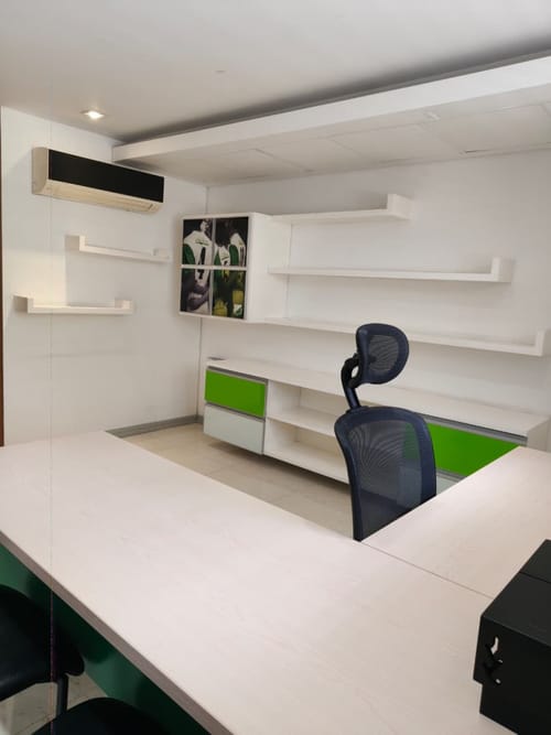 Oficina en arriendo en Centenario, Cali, 204 m² · foto 8 de 19