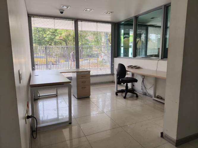 Oficina en arriendo en Centenario, Cali, 204 m² · foto 9 de 19