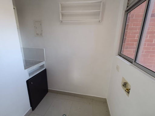 Apartamento en arriendo en Los Colegios, Rionegro · foto 3 de 16