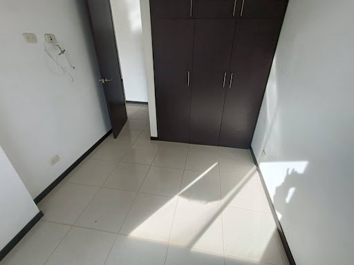 Apartamento en arriendo en Los Colegios, Rionegro · foto 13 de 16