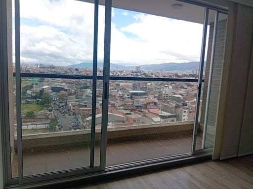 Apartamento de 3 alcobas en venta en Benjamin Herrera, Bogotá, 71 m² · foto 3 de 16